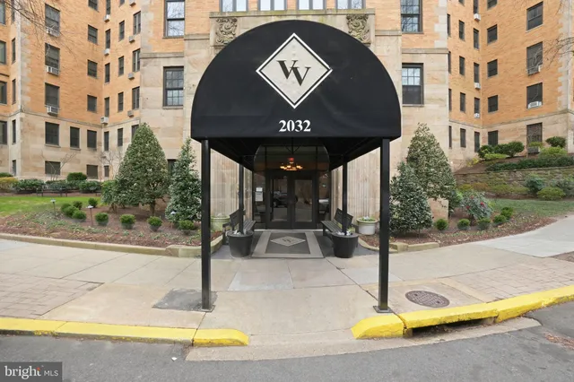 $275,000 | 2040 Belmont Road Northwest, Unit 536, Washington, DC 20009