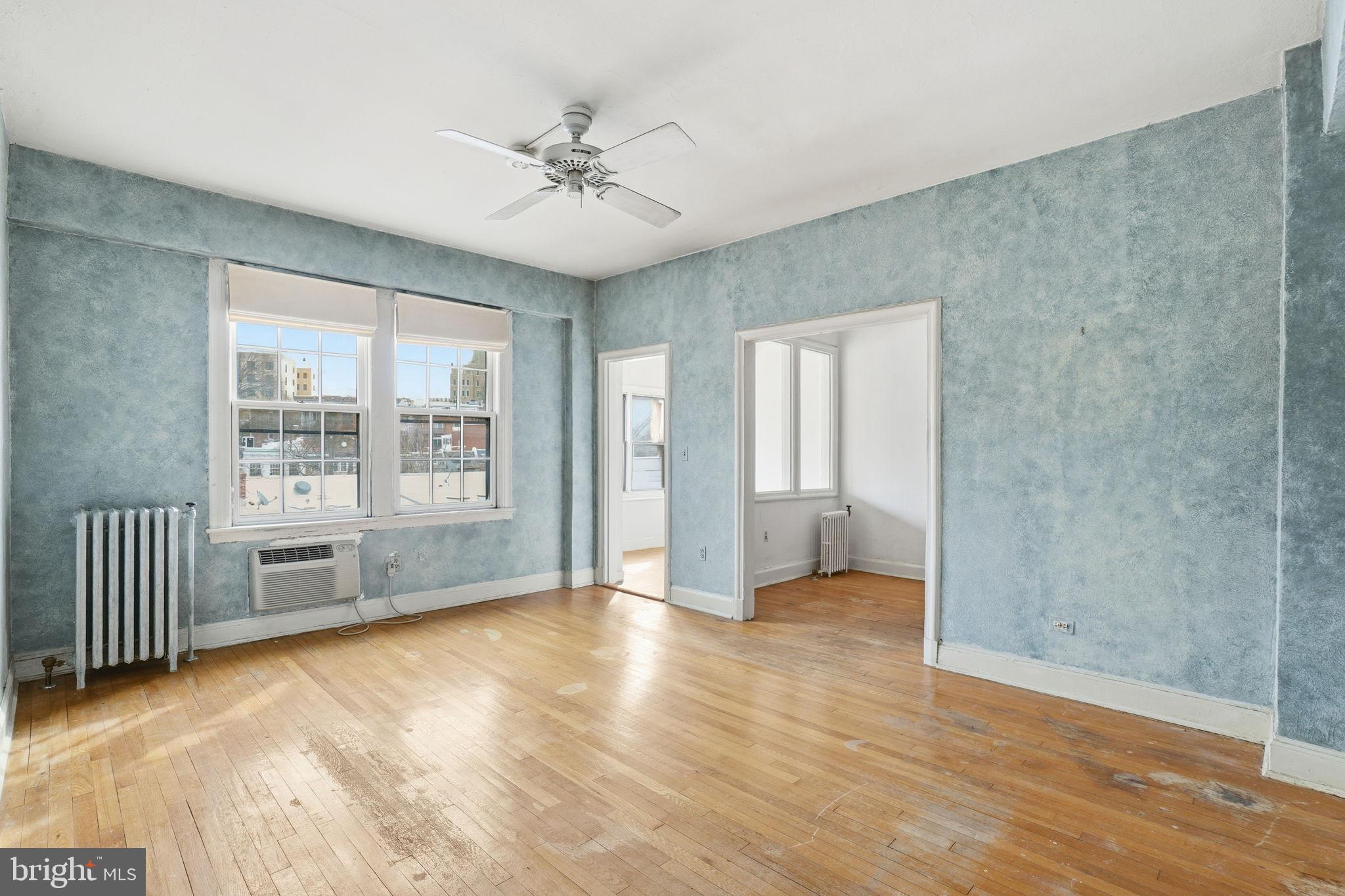 2040 Belmont Road Northwest, Unit 536 Washington, DC 20009 - Photo 7 of 25 Spacious room with charming vintage details.