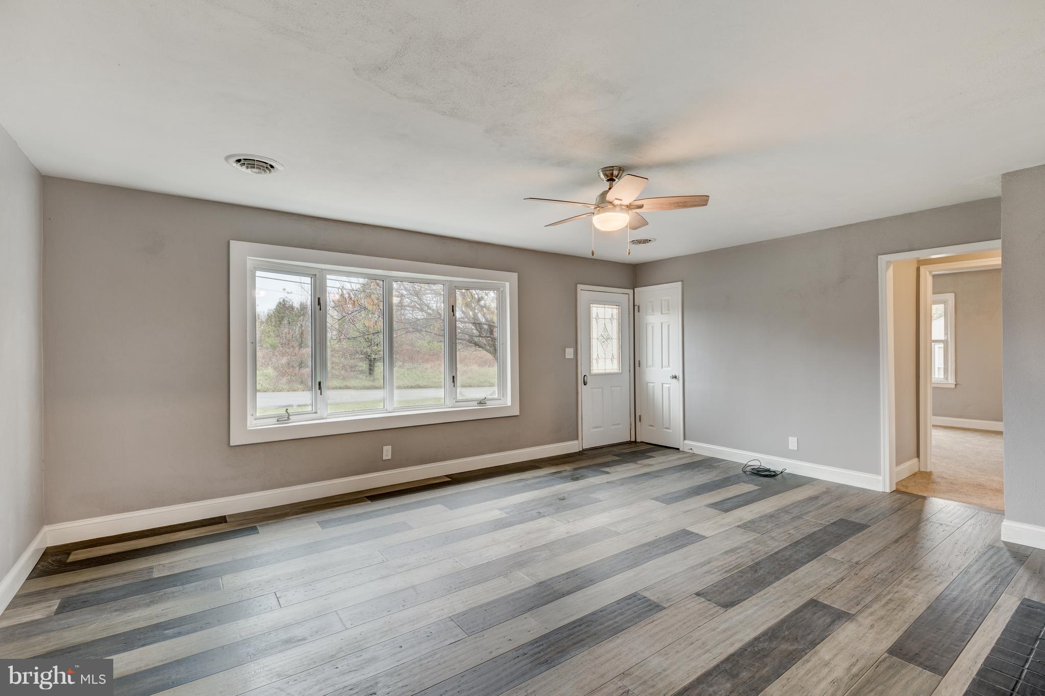 506 Poole Road Westminster, MD 21157 - Photo 5 of 35 Gallery Image 5