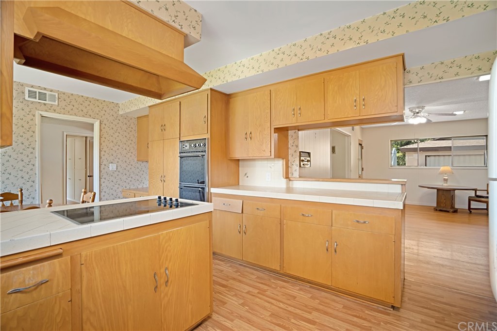 365 Fairview Avenue Arcadia, CA 91007 - Photo 14 of 36 a spacious bathroom with a sink mirror and a bath tub