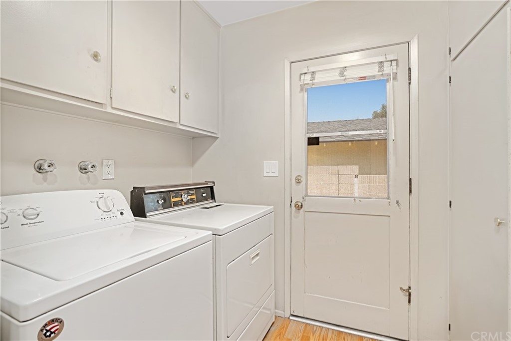 365 Fairview Avenue Arcadia, CA 91007 - Photo 16 of 36 a utility room with dryer and washer