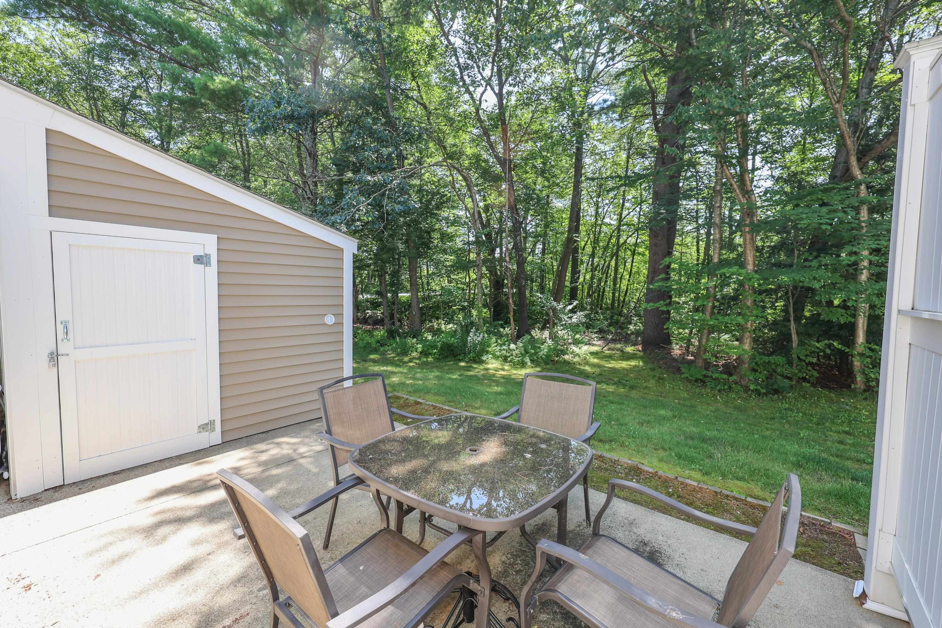 1035 South Mammoth Road, Unit 2 Manchester, NH 03109 - Photo 23 of 26