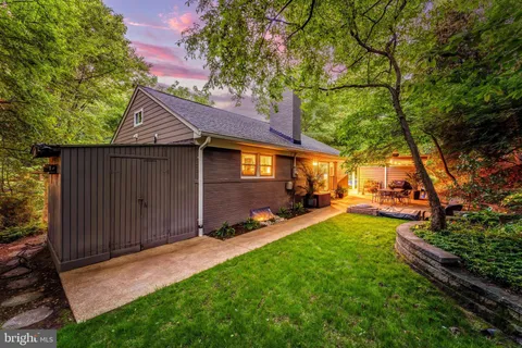 $799,000 | 10400 Crestmoor Drive, Silver Spring, MD 20901