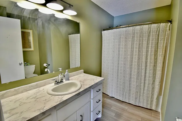 $349,000 | 10432 287th Avenue Northwest, Zimmerman, MN 55398