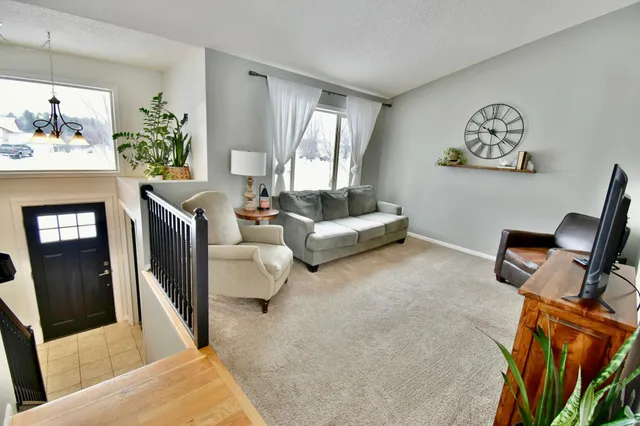 $349,000 | 10432 287th Avenue Northwest, Zimmerman, MN 55398