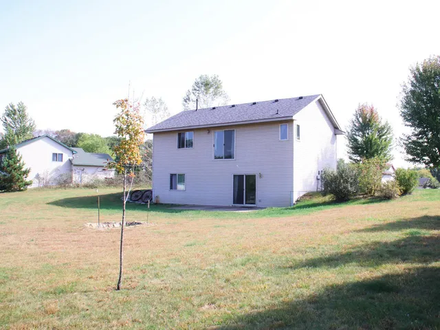 $349,000 | 10432 287th Avenue Northwest, Zimmerman, MN 55398