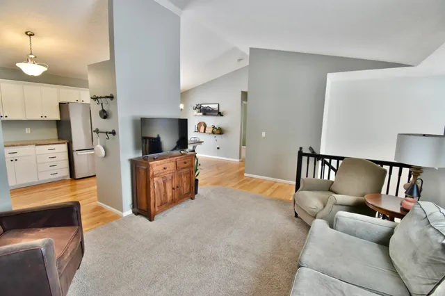 $349,000 | 10432 287th Avenue Northwest, Zimmerman, MN 55398