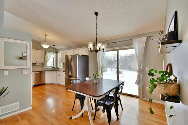 $349,000 | 10432 287th Avenue Northwest, Zimmerman, MN 55398