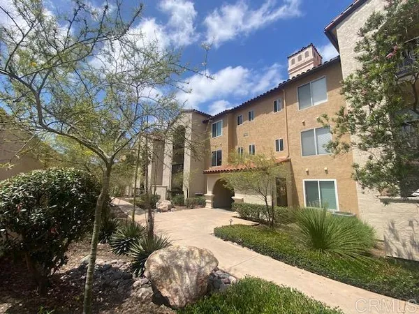 $3,100 | 7190 Shoreline Drive, Unit 6307, San Diego, CA 92122