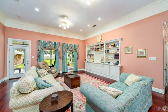 $575,000 | 7768 Highway 1, Lockport, LA 70374