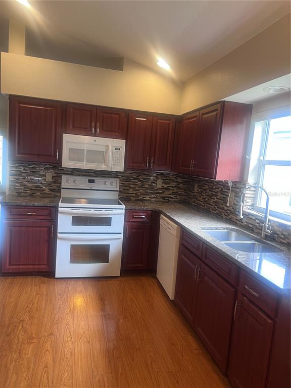 924 Ridge Haven Drive Brandon, FL 33511 - Photo 5 of 18