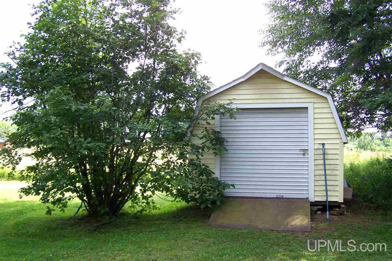 N9239 South Range Road Ironwood, MI 49938 - Photo 16 of 17