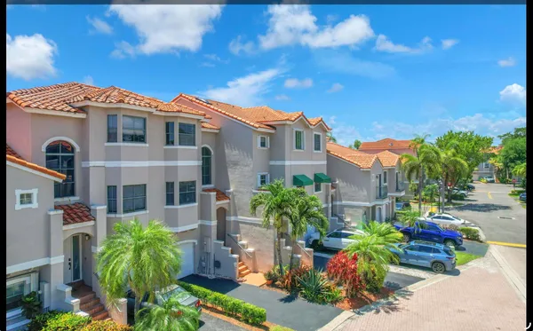 $469,999 | 12666 Northwest 14th Place, Sunrise, FL 33323