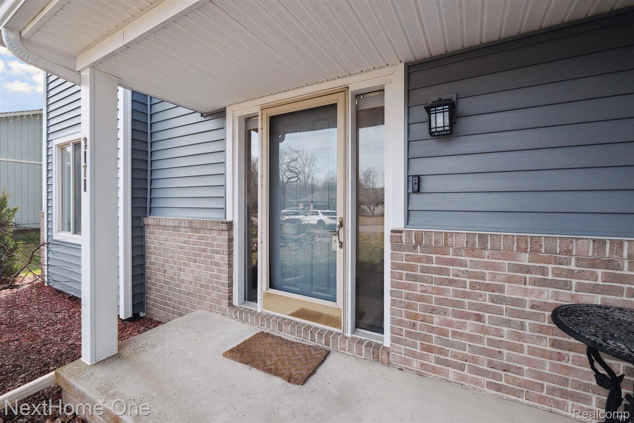 3171 Smugglers Ridge Walled Lake, MI 48390 - Photo 2 of 29 Step Inside