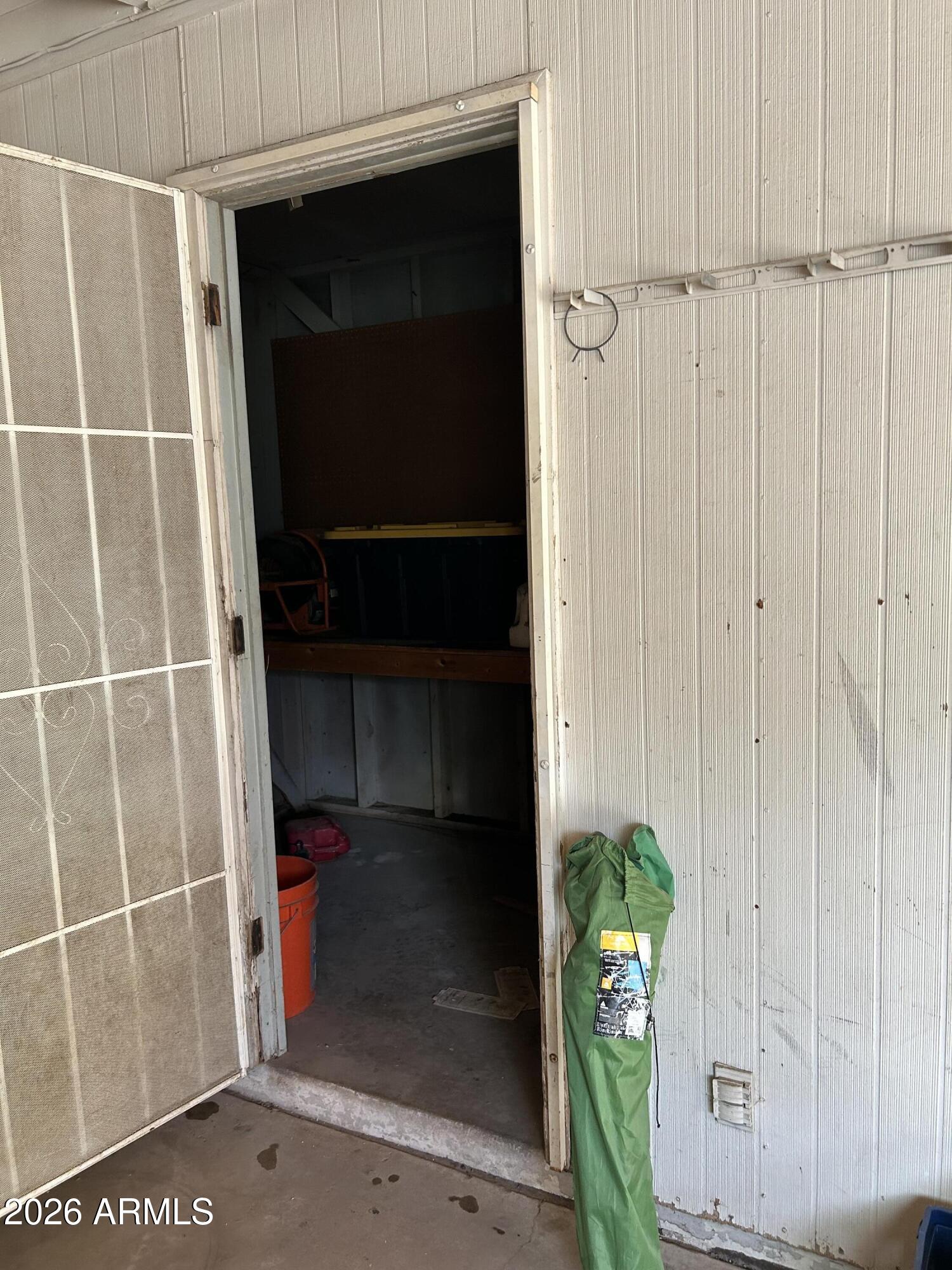 12410 North Escobar Way Phoenix, AZ 85022 - Photo 15 of 20 a bathroom with a shower