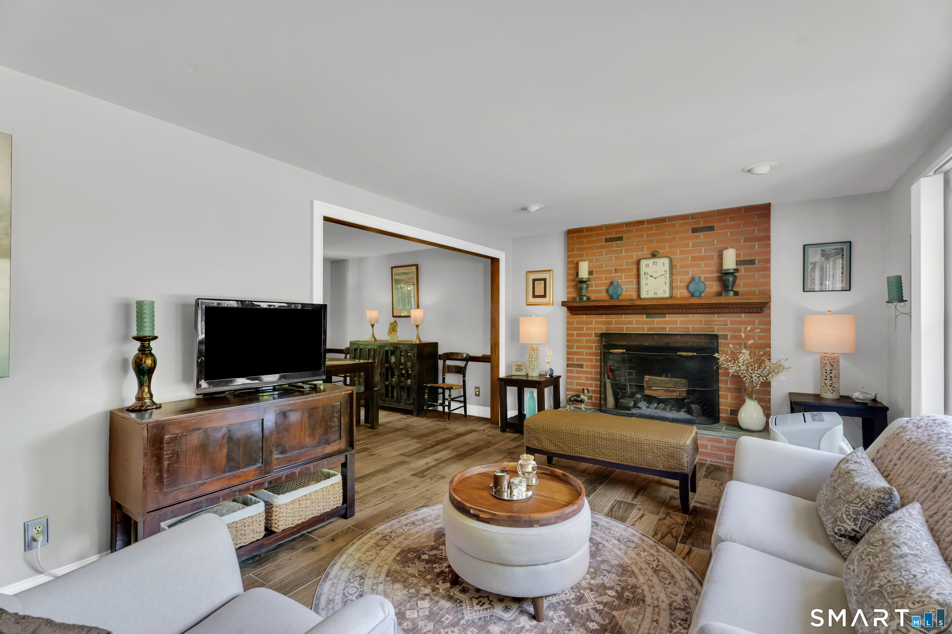199 Forest Street Hamden, CT 06518 - Photo 3 of 40