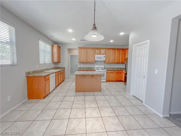 $2,550 | 5646 St Elias Street, North Las Vegas, NV 89081