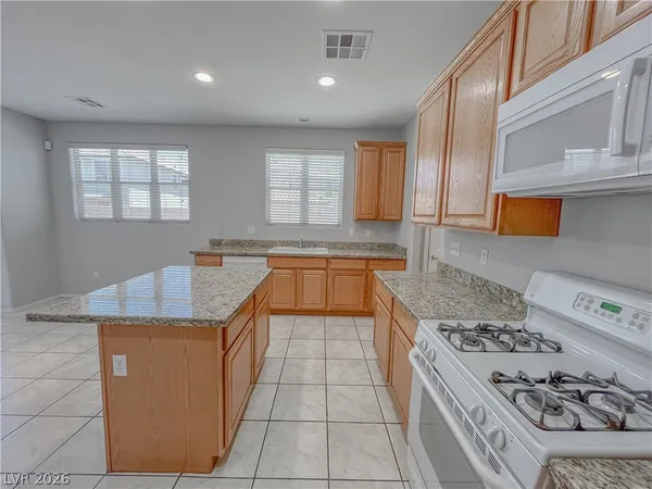 $2,550 | 5646 St Elias Street, North Las Vegas, NV 89081