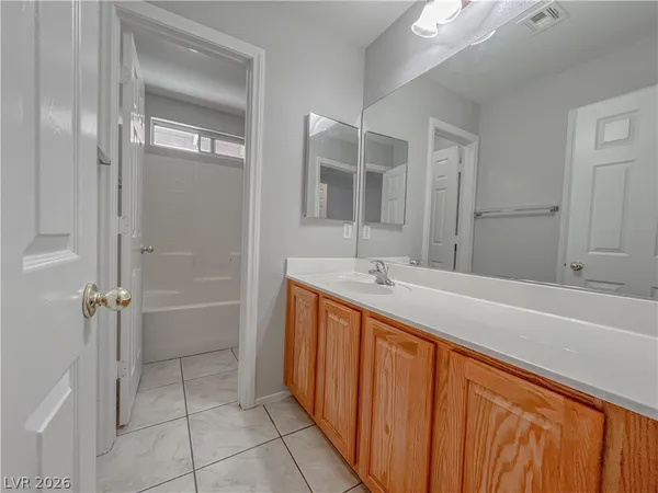 $2,550 | 5646 St Elias Street, North Las Vegas, NV 89081