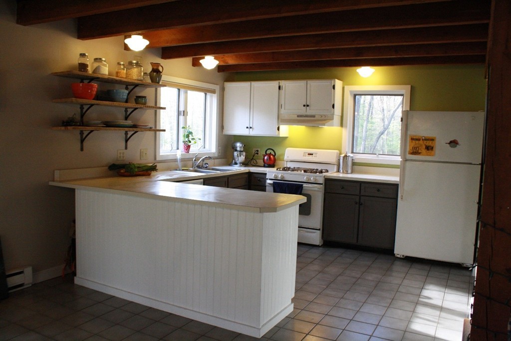 147 Baker Road Shutesbury, MA 01072 - Photo 9 of 29 Gallery Image 9
