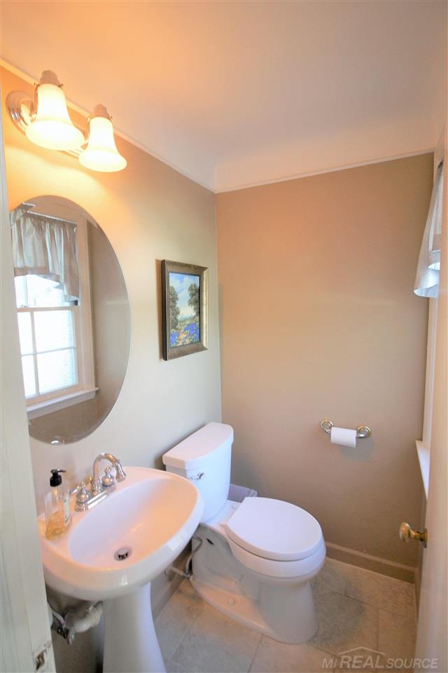 1154 Audubon Road Grosse Pointe Park, MI 48230 - Photo 21 of 50