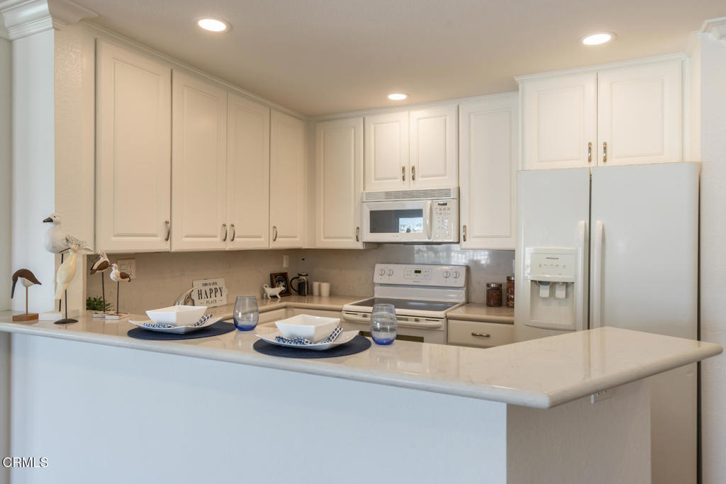 3101 Peninsula Road, Unit 218 Oxnard, CA 93035 - Photo 9 of 34 3101PeninsulaRd218-13