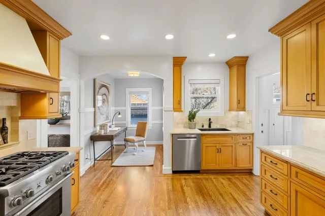 $2,998,000 | 1517 Cypress Avenue, Burlingame, CA 94010