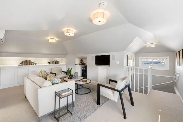 $2,998,000 | 1517 Cypress Avenue, Burlingame, CA 94010