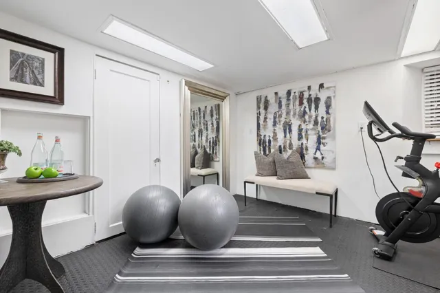 $2,998,000 | 1517 Cypress Avenue, Burlingame, CA 94010