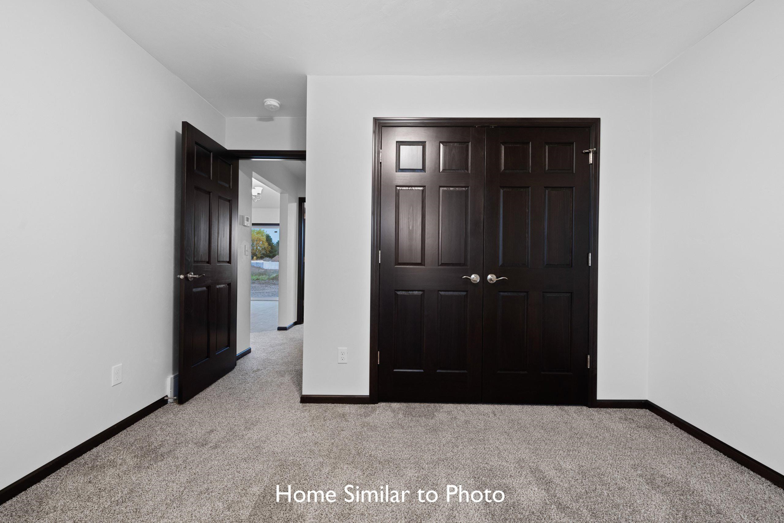 1011 Constellation Way Marinette, WI 54143 - Photo 23 of 38