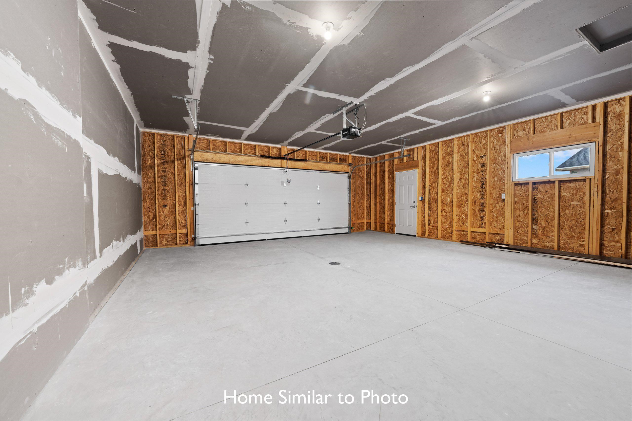 1011 Constellation Way Marinette, WI 54143 - Photo 37 of 38