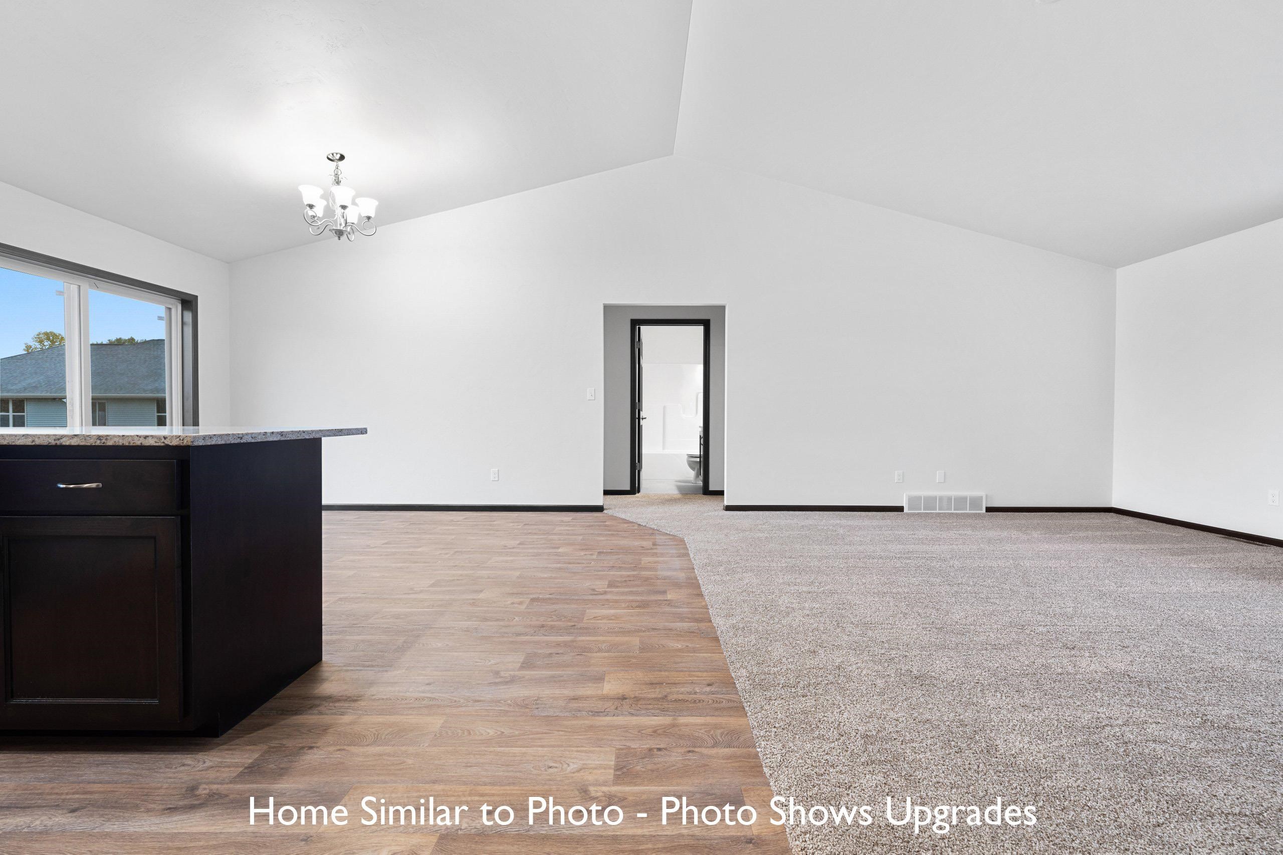 1011 Constellation Way Marinette, WI 54143 - Photo 8 of 38