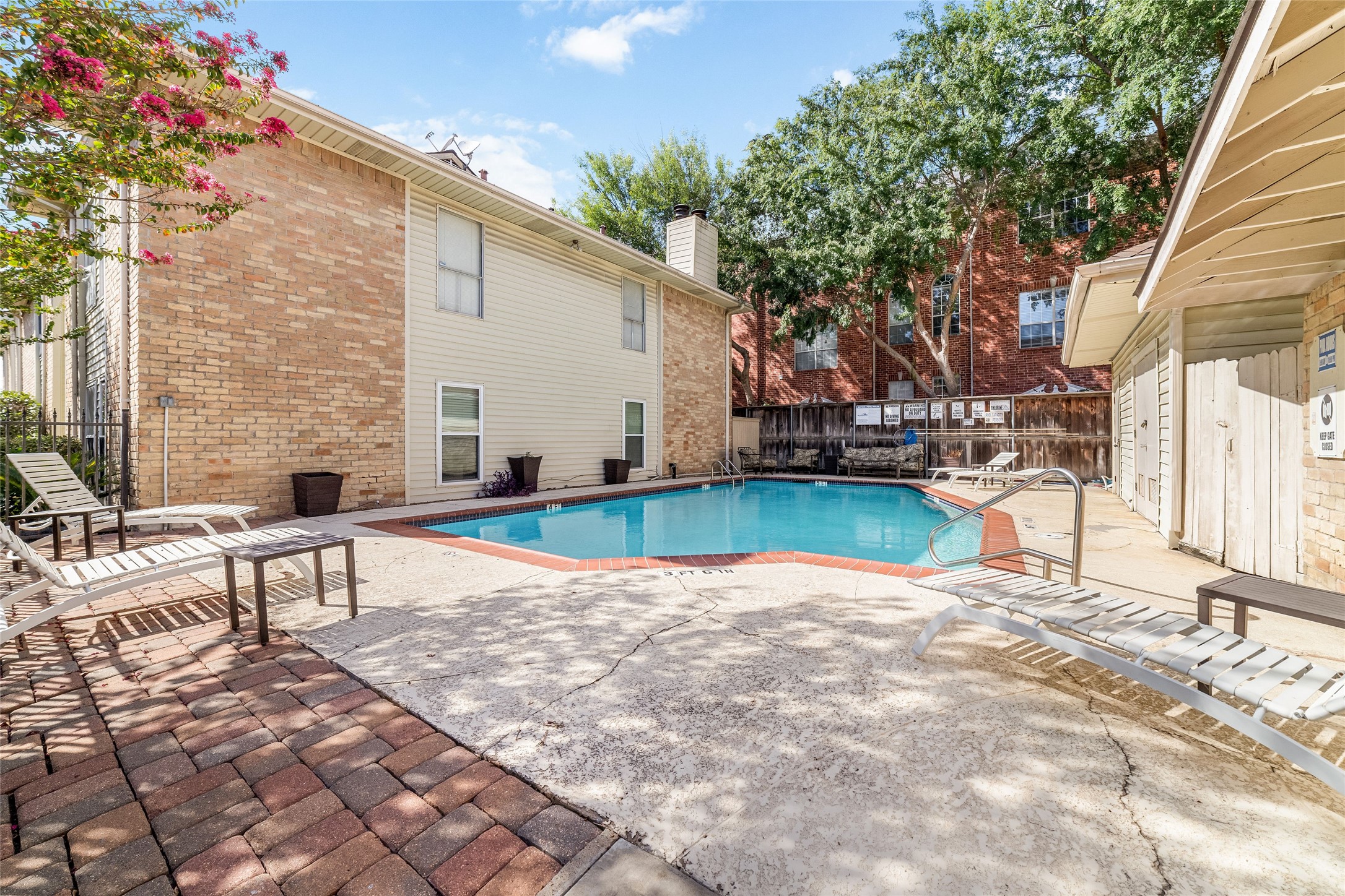 2300 Augusta Drive, Unit 24 Houston, TX 77057 - Photo 21 of 23