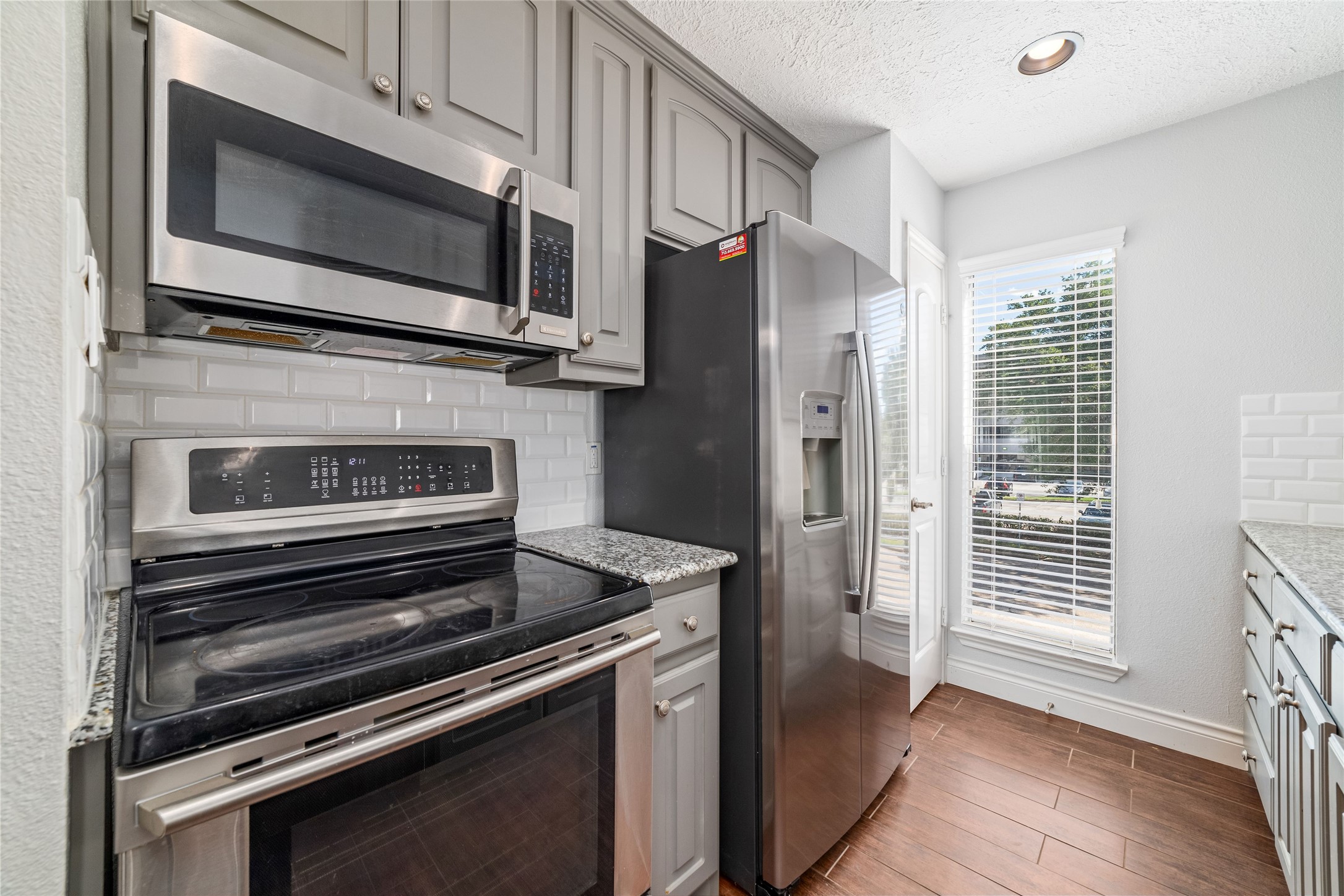 2300 Augusta Drive, Unit 24 Houston, TX 77057 - Photo 4 of 23