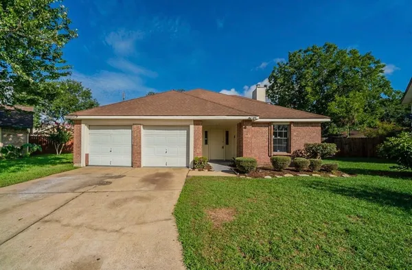 $1,950 | 2714 Owens Cross Drive, Houston, TX 77067