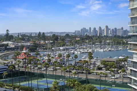 $1,575,000 | 1760 Avenida Del Mundo, Unit 901, Coronado, CA 92118