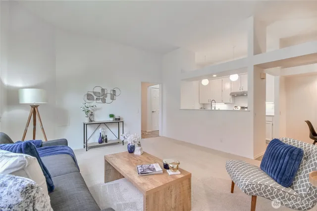 $395,000 | 4228 221st Place Southeast, Unit 1083, Issaquah, WA 98029