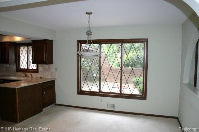 10859 Reynard Road Brighton, MI 48114 - Photo 6 of 16 Dining Room