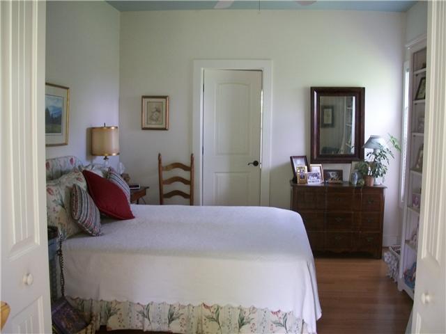 47 Otter Falls Road Sewanee, TN 37375 - Photo 8 of 12 Master bedroom with adjoining full bath and walk in closet.