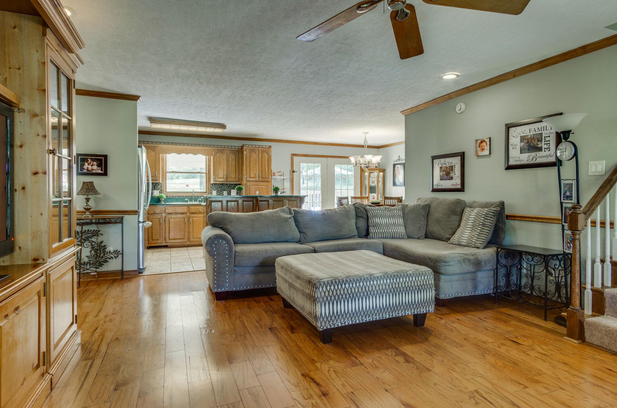 1202 Clock Creek Road Pulaski, TN 38478 - Photo 8 of 30 Gallery Image 8