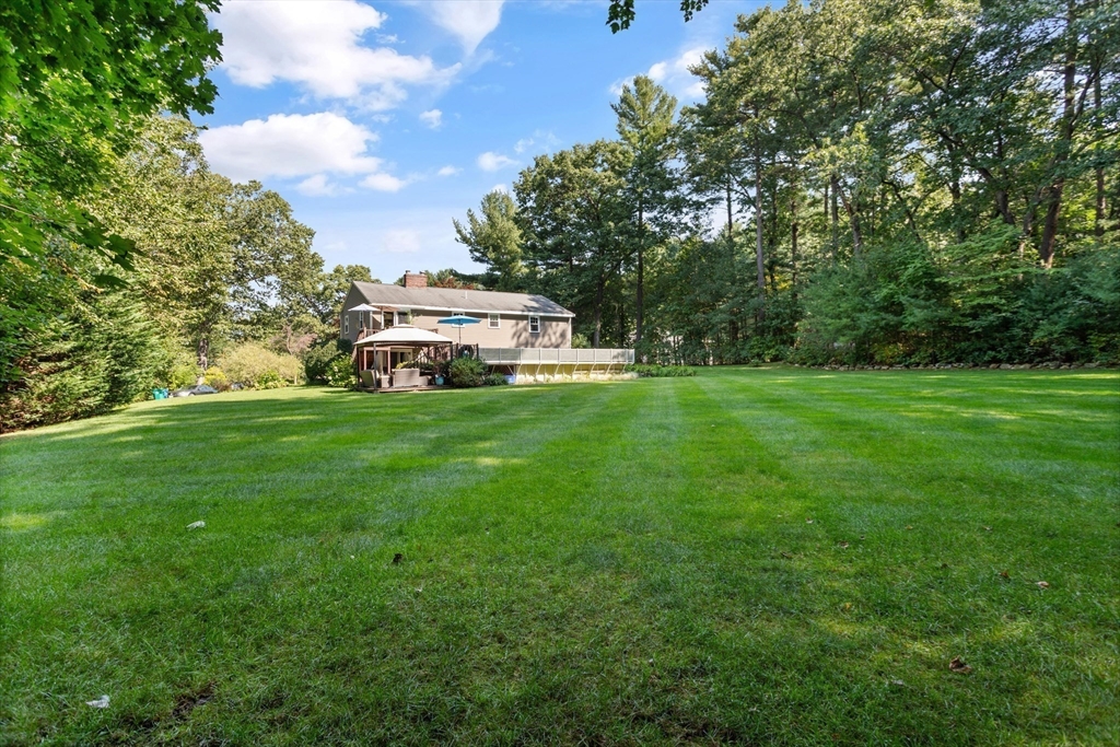 7 Rodeo Circle Billerica, MA 01821 - Photo 26 of 29 Gallery Image 26