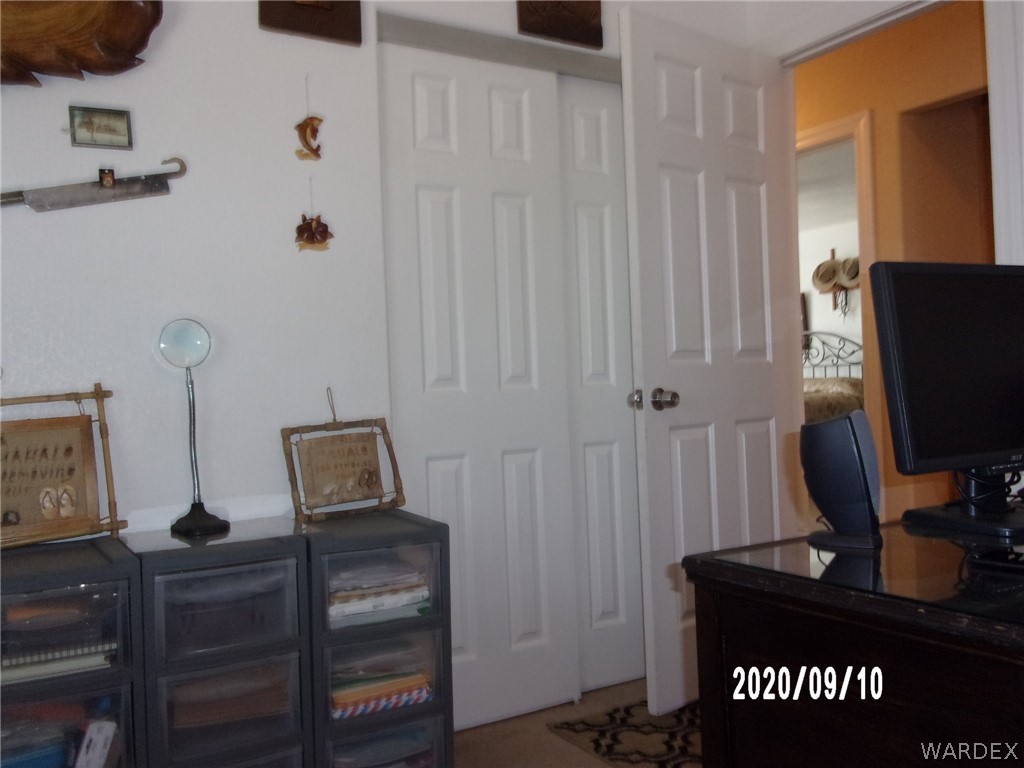 303 Bouse Road Golden Valley, AZ 86413 - Photo 30 of 42 a view of a workspace
