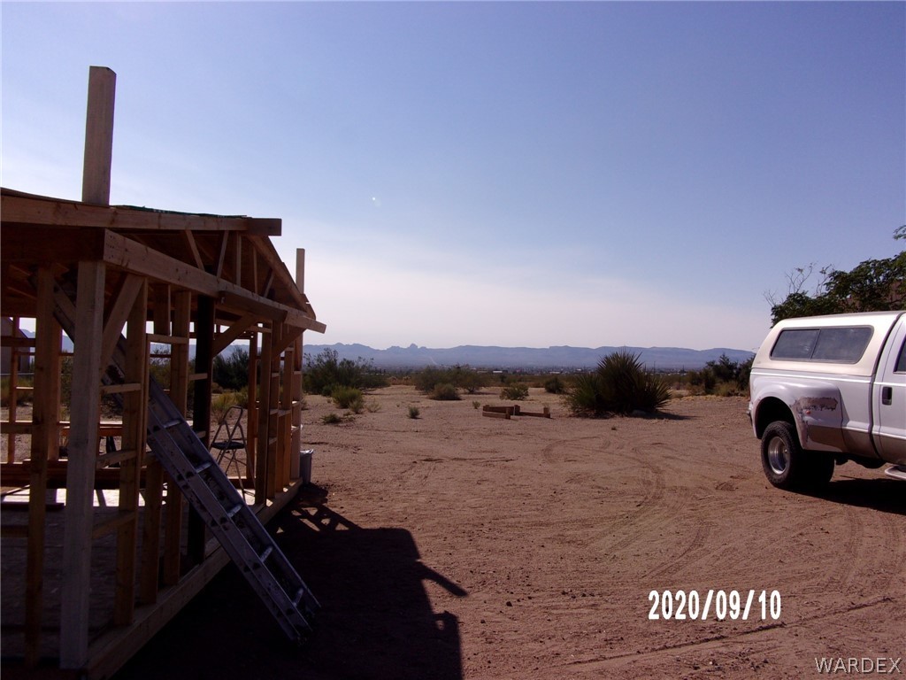 303 Bouse Road Golden Valley, AZ 86413 - Photo 9 of 42