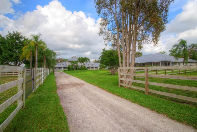 $17,000 | 14530 Laurel Trail, Wellington, FL 33414