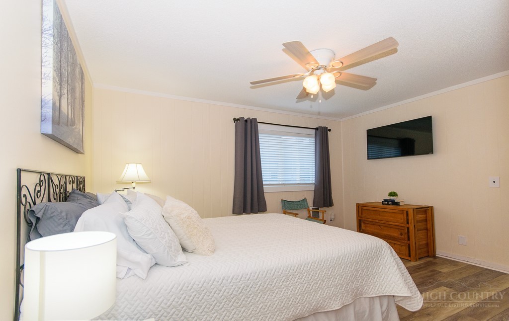 301 Pinnacle Inn Road, Unit 2204 Beech Mountain, NC 28604 - Photo 23 of 47