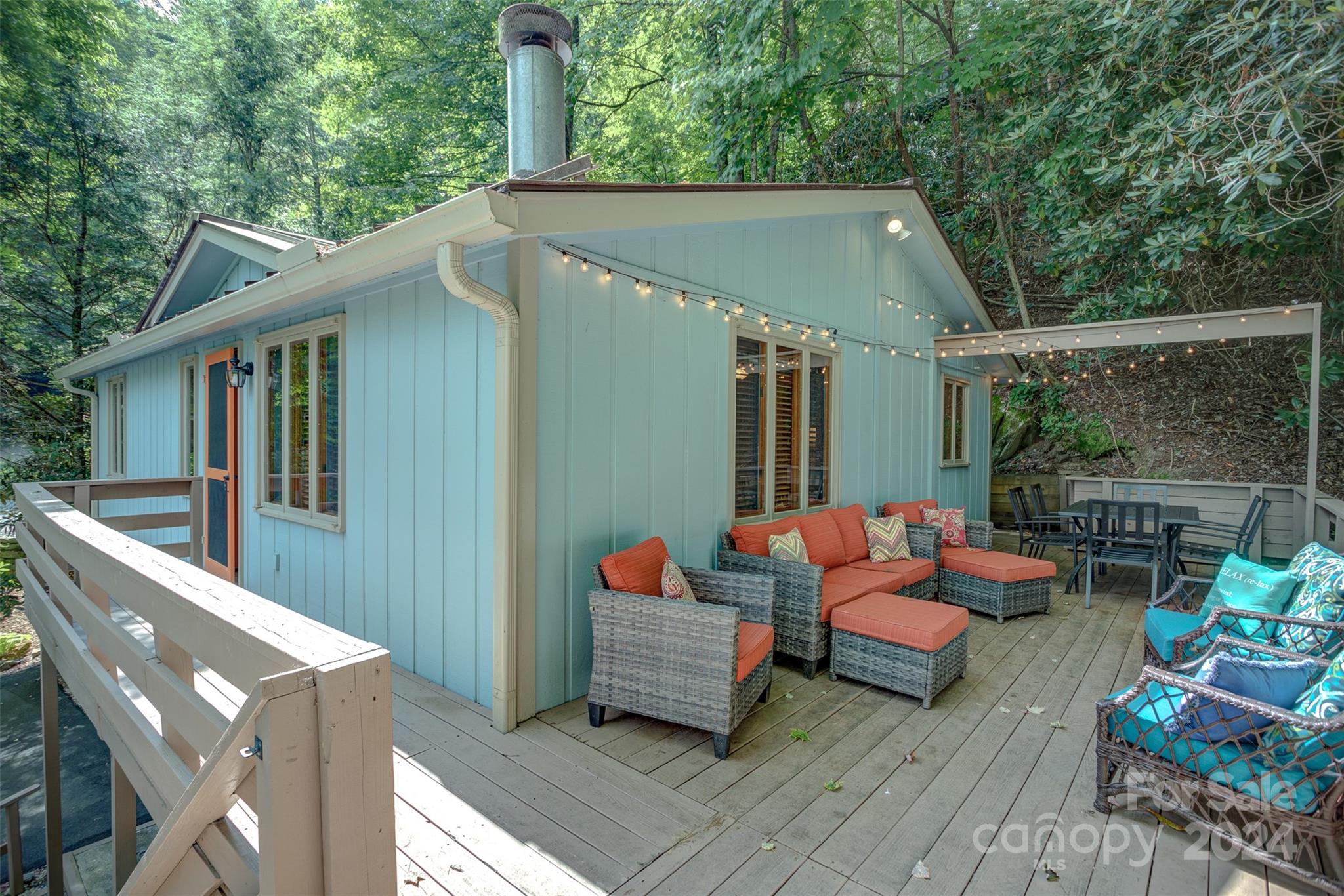 188 Laurel Ridge, Unit C16 Banner Elk, NC 28604 - Photo 1 of 37 Gallery Image 1