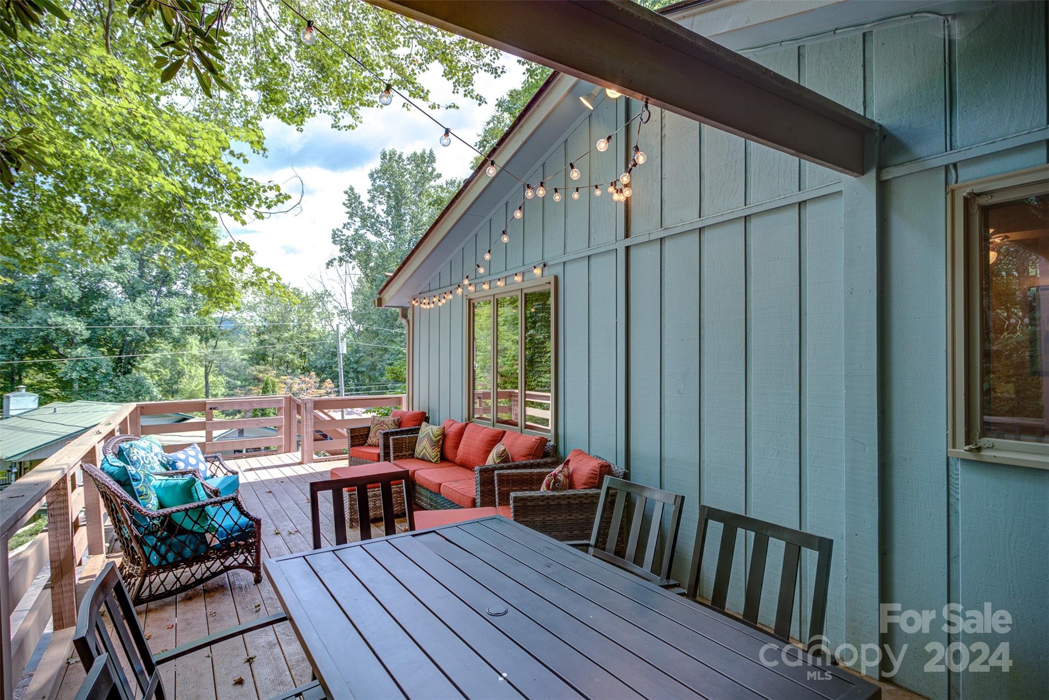 188 Laurel Ridge, Unit C16 Banner Elk, NC 28604 - Photo 17 of 37 Gallery Image 17