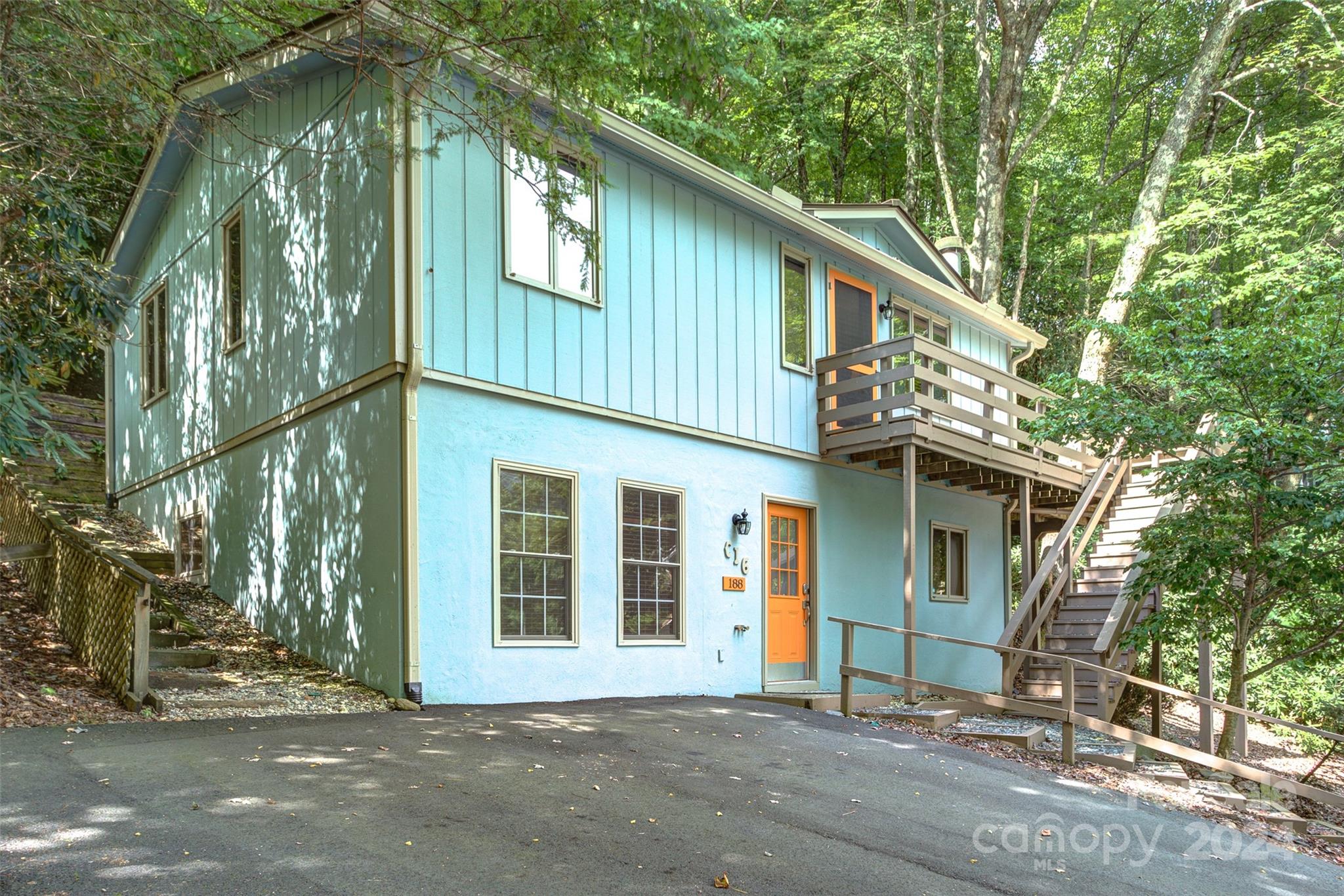 188 Laurel Ridge, Unit C16 Banner Elk, NC 28604 - Photo 2 of 37 Gallery Image 2