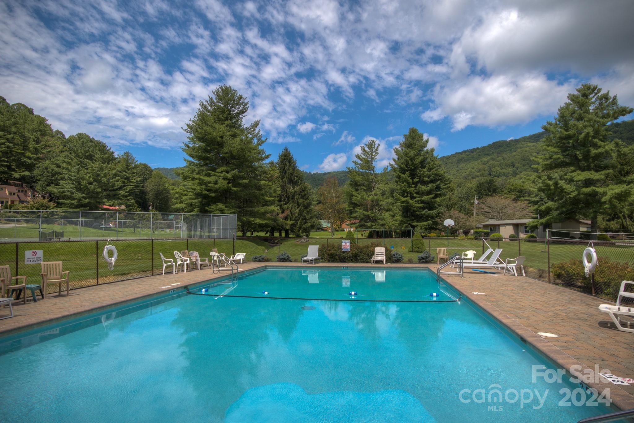 188 Laurel Ridge, Unit C16 Banner Elk, NC 28604 - Photo 32 of 37 Gallery Image 32