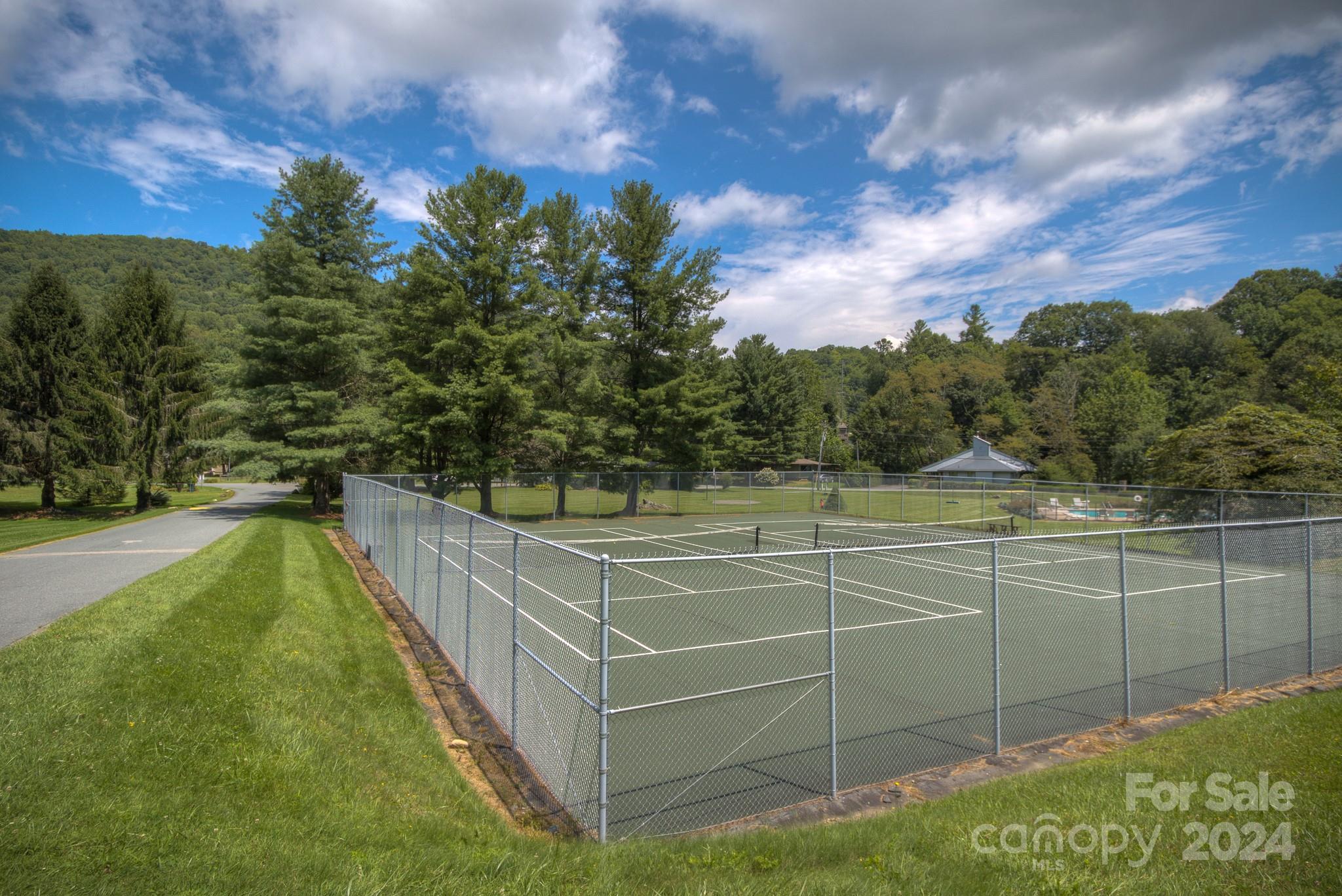 188 Laurel Ridge, Unit C16 Banner Elk, NC 28604 - Photo 35 of 37 Gallery Image 35